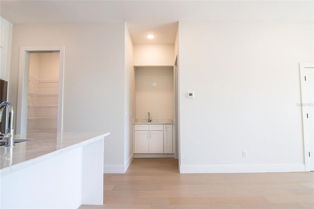 6365 1ST AVENUE S, St Petersburg, FL 33707