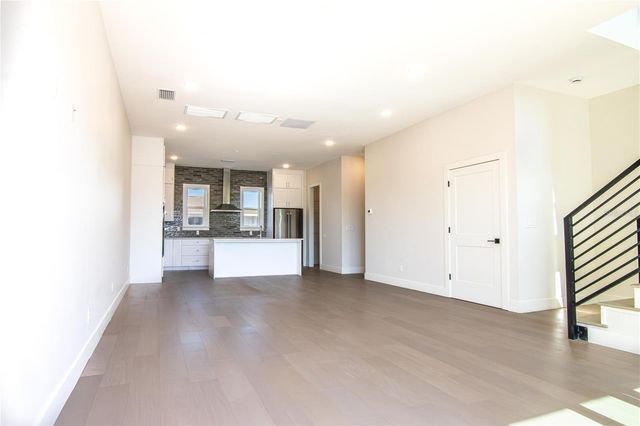 6365 1ST AVENUE S, St Petersburg, FL 33707