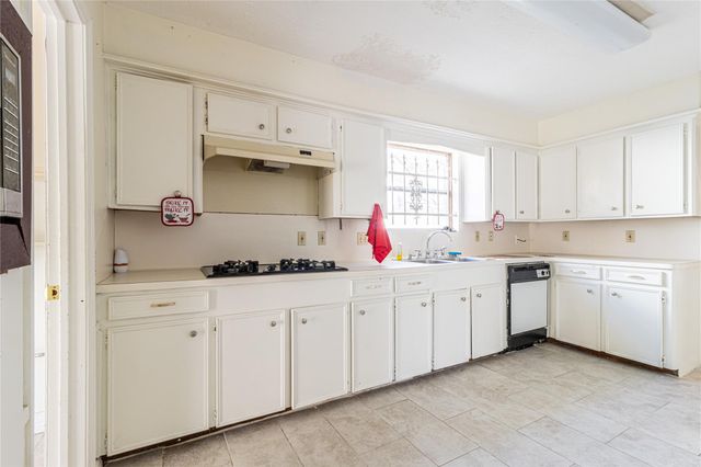 4906 Droddy Street, Houston, TX 77091