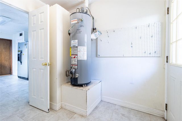 4906 Droddy Street, Houston, TX 77091