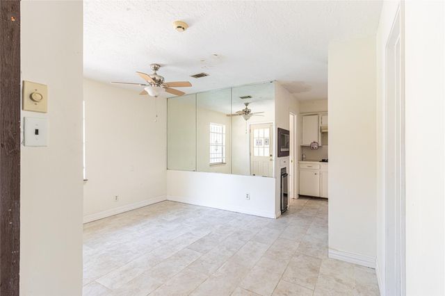 4906 Droddy Street, Houston, TX 77091