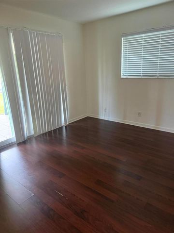 1151 NE 26th Avenue, Pompano Beach, FL 33062
