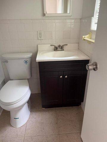 1151 NE 26th Avenue, Pompano Beach, FL 33062
