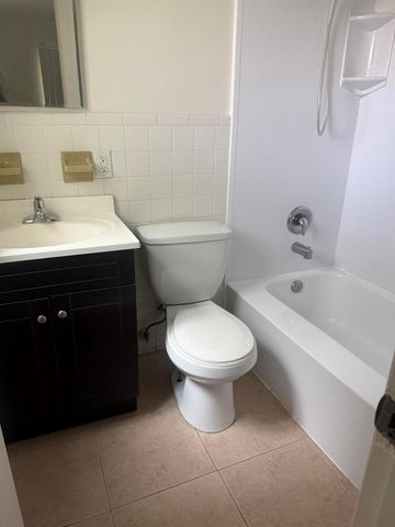 1151 NE 26th Avenue, Pompano Beach, FL 33062