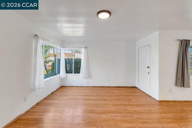 2614 Chanslor Avenue, Richmond, CA 94803