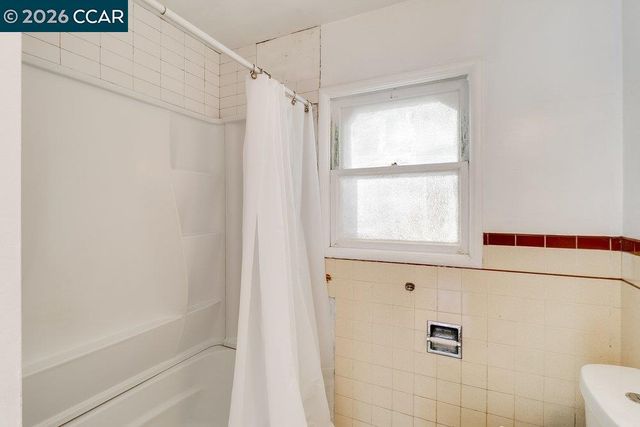 2614 Chanslor Avenue, Richmond, CA 94803