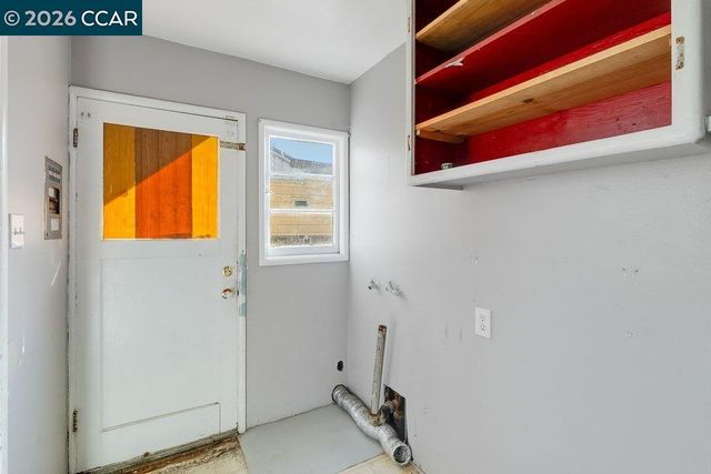 2614 Chanslor Avenue, Richmond, CA 94803