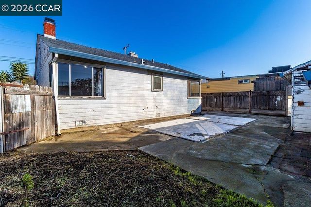 2614 Chanslor Avenue, Richmond, CA 94803