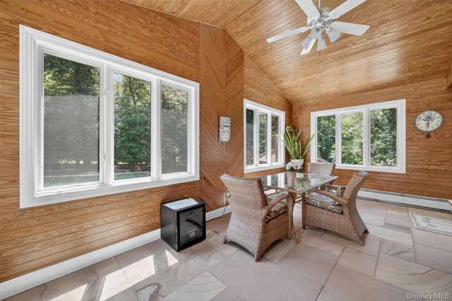 10 Wesley Court, Congers, NY 10920