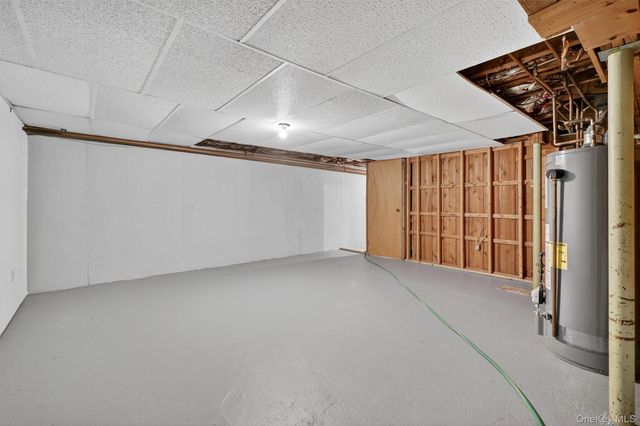 10 Wesley Court, Congers, NY 10920