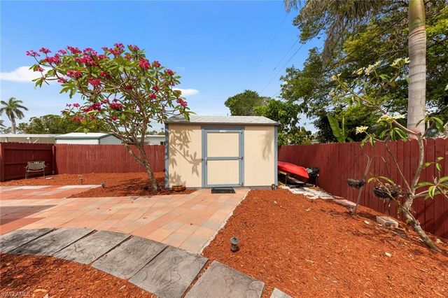 2137 Sunrise BLVD, Fort Myers, FL 33907