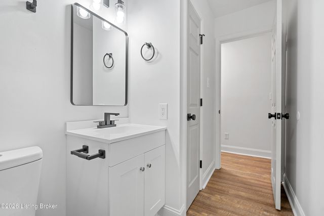 8104 Atlanta Pkwy, Louisville, KY 40214