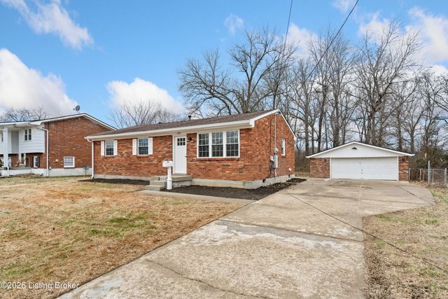 8104 Atlanta Pkwy, Louisville, KY 40214