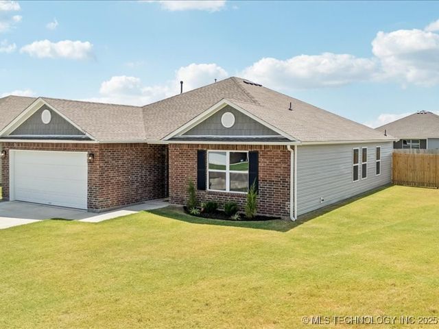 7502 E 144th Place N, Collinsville, OK 74021