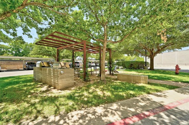 2235 E 6th ST 402, Austin, TX 78702
