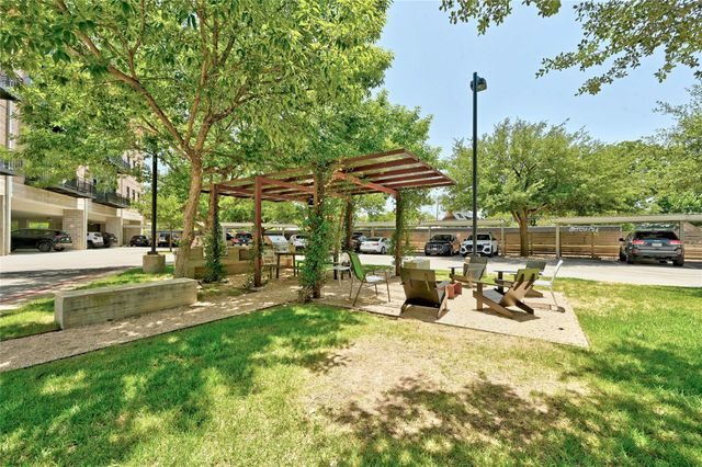 2235 E 6th ST 402, Austin, TX 78702