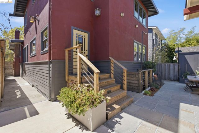 1504 Verdi St, Alameda, CA 94501