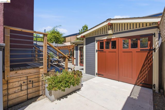 1504 Verdi St, Alameda, CA 94501