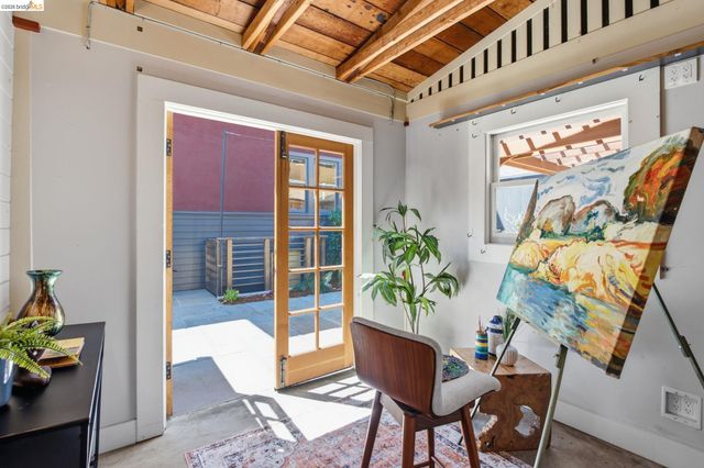 1504 Verdi St, Alameda, CA 94501
