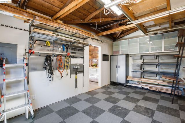 1504 Verdi St, Alameda, CA 94501