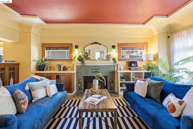 1504 Verdi St, Alameda, CA 94501