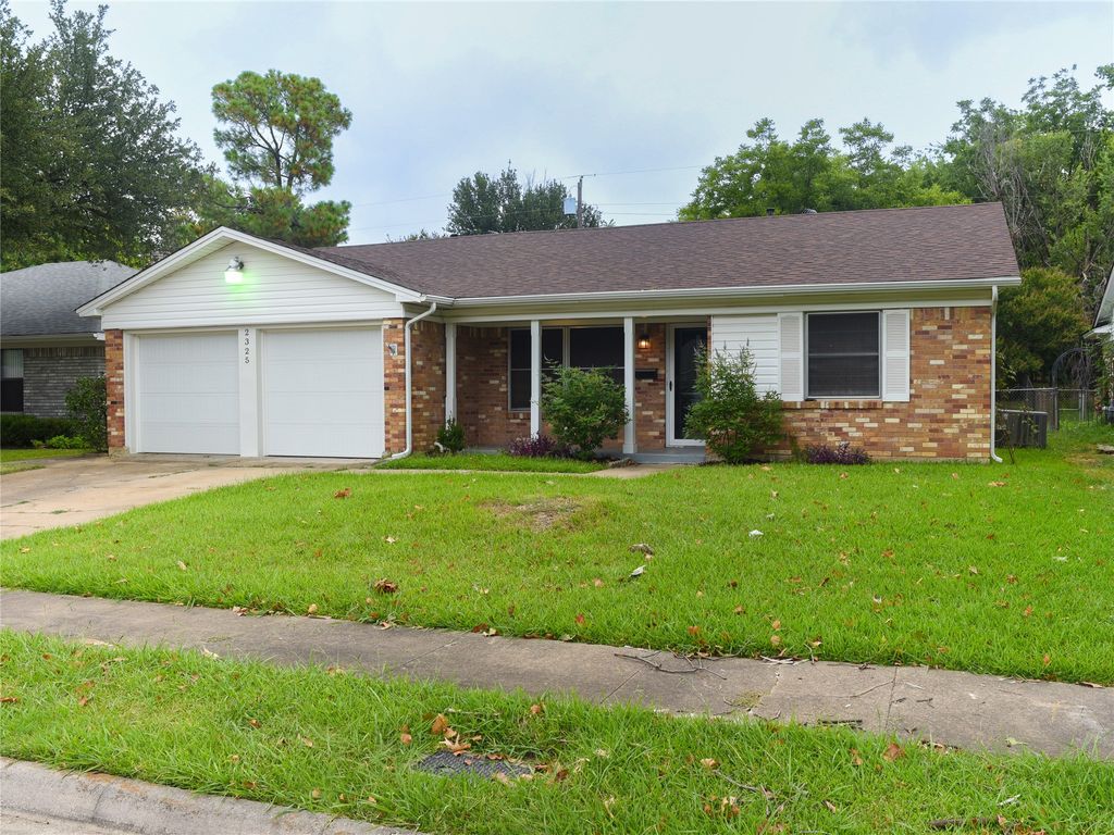 2325 N Ricketts Street, Sherman, TX 75092
