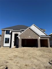 18879 Via Firenze, Macomb Township, MI 48044