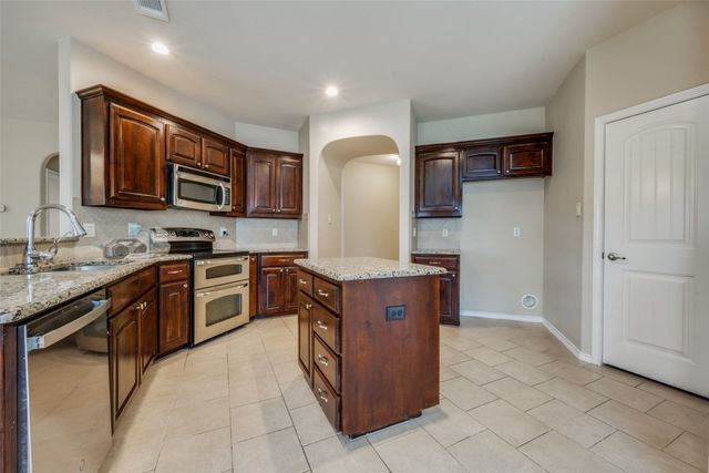 4512 Remuda Lane, Denton, TX 76226