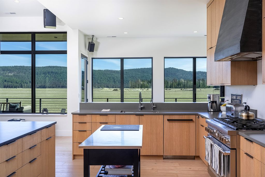 567 Twin Bridges Road, Whitefish, MT 59937 photo 20