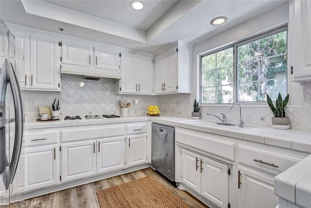 2621 Grant Avenue C, Redondo Beach, CA 90278