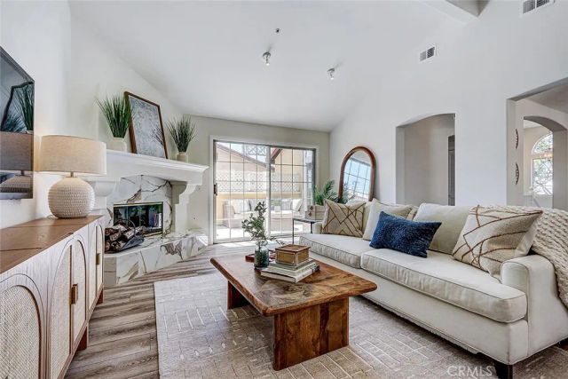2621 Grant Avenue C, Redondo Beach, CA 90278
