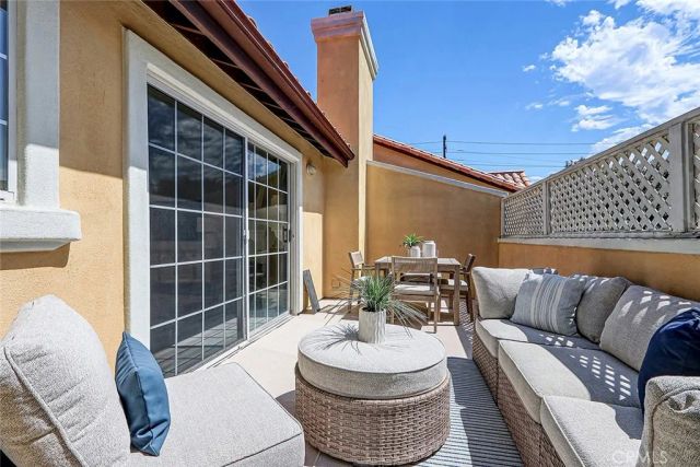 2621 Grant Avenue C, Redondo Beach, CA 90278