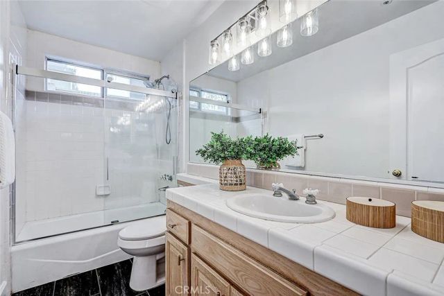2621 Grant Avenue C, Redondo Beach, CA 90278