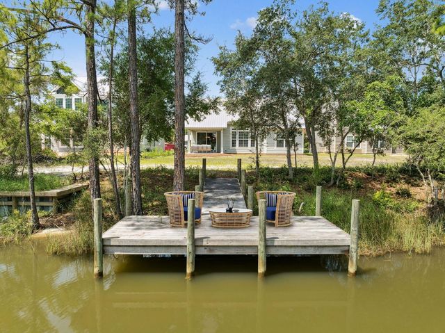 1843 W Hewett Road, Santa Rosa Beach, FL 32459