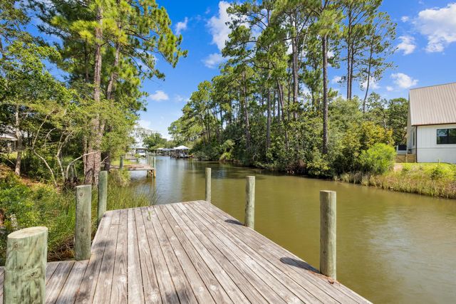 1843 W Hewett Road, Santa Rosa Beach, FL 32459