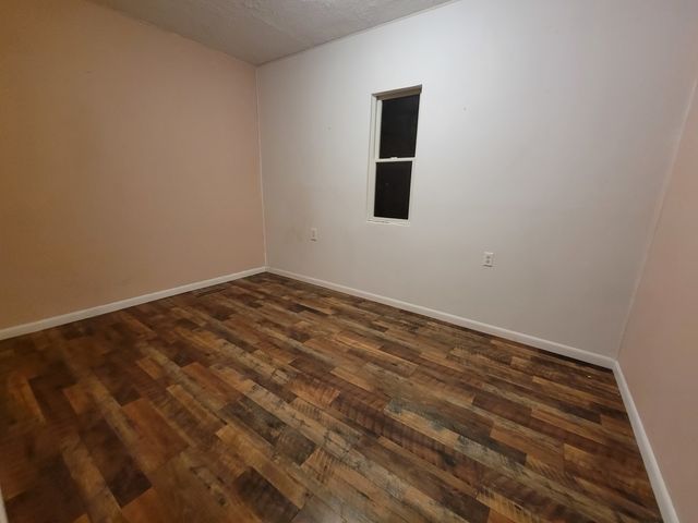 915 W Superior Street, Ottawa, IL 61350