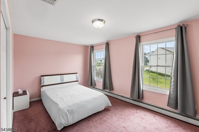 14 Lakeview Ter, Sussex Boro, NJ 07461