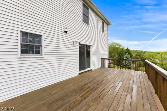 14 Lakeview Ter, Sussex Boro, NJ 07461