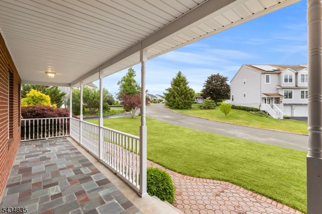 14 Lakeview Ter, Sussex Boro, NJ 07461 — photo 4