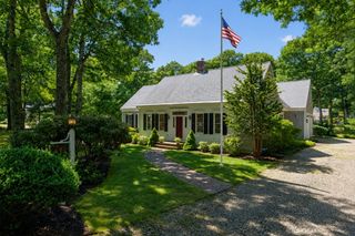 2 Huckleberry Dr, Orleans, MA 02653