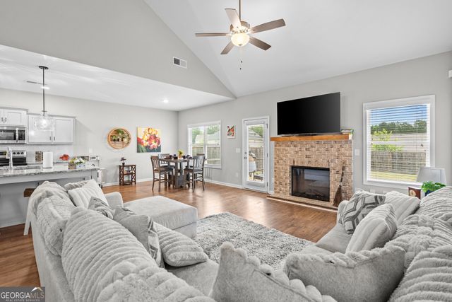 119 Cedar Park Way, Carrollton, GA 30117