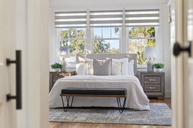 803 E HARWOOD STREET, Orlando, FL 32803