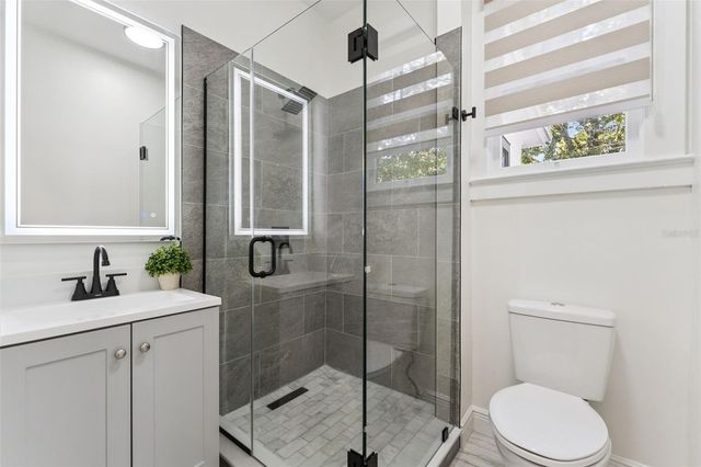 803 E HARWOOD STREET, Orlando, FL 32803