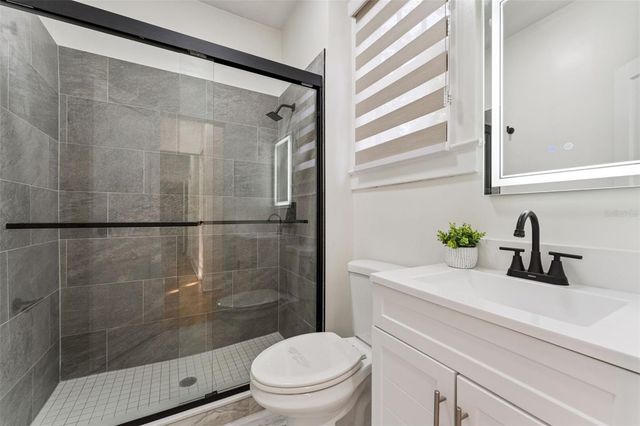 803 E HARWOOD STREET, Orlando, FL 32803