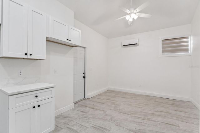 803 E HARWOOD STREET, Orlando, FL 32803