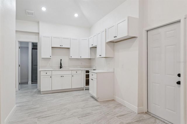 803 E HARWOOD STREET, Orlando, FL 32803