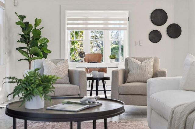 803 E HARWOOD STREET, Orlando, FL 32803