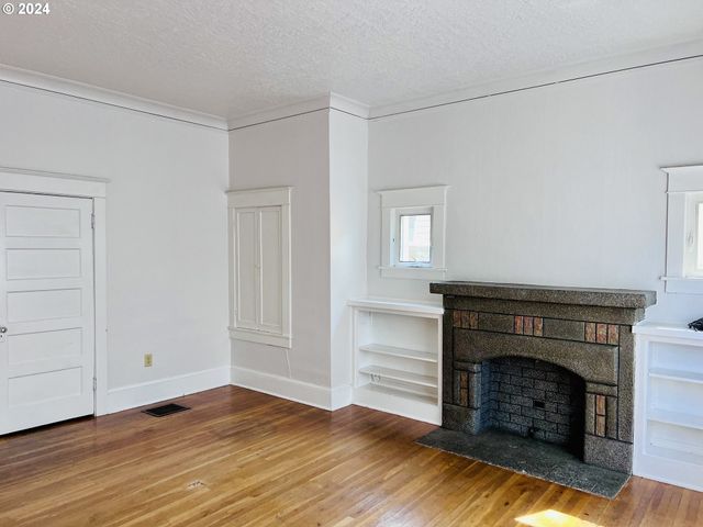 1346 Se 43RD Ave, Portland, OR 97215