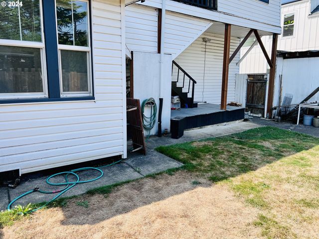 1346 Se 43RD Ave, Portland, OR 97215