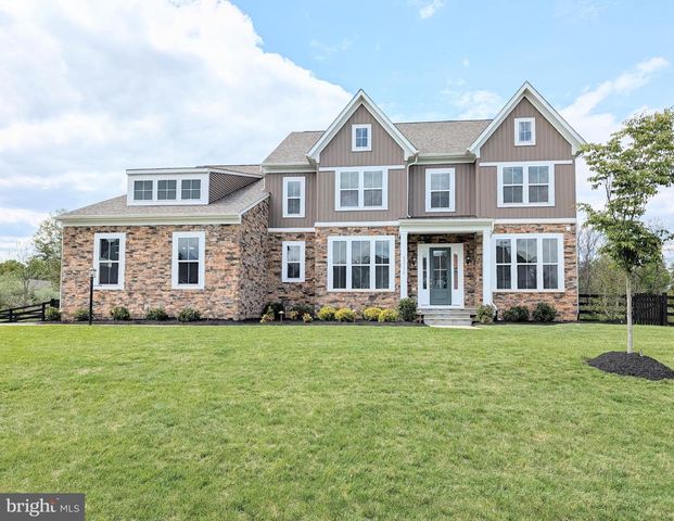 43176 BITTER PERSIMMON CT, Centreville, VA 20120